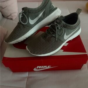 Nike Charcoal and White Running Shoes